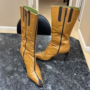 Donald J Pliner boots…size 8. AMAZING!